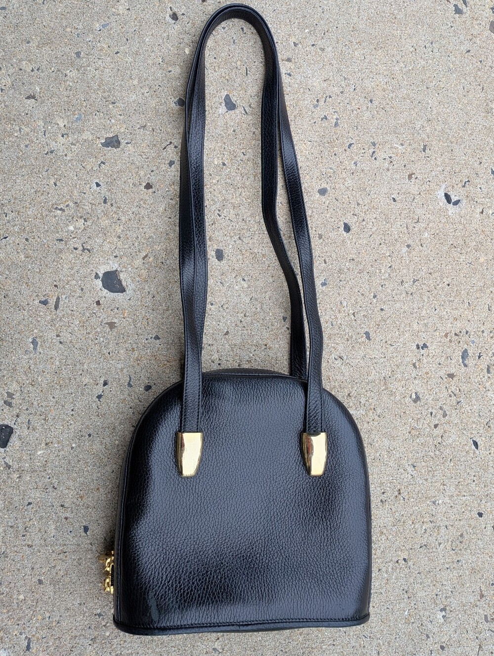 Arcier Vintage Made In Italy Classic Black Leather Shoulder Bag - Gold Hardware